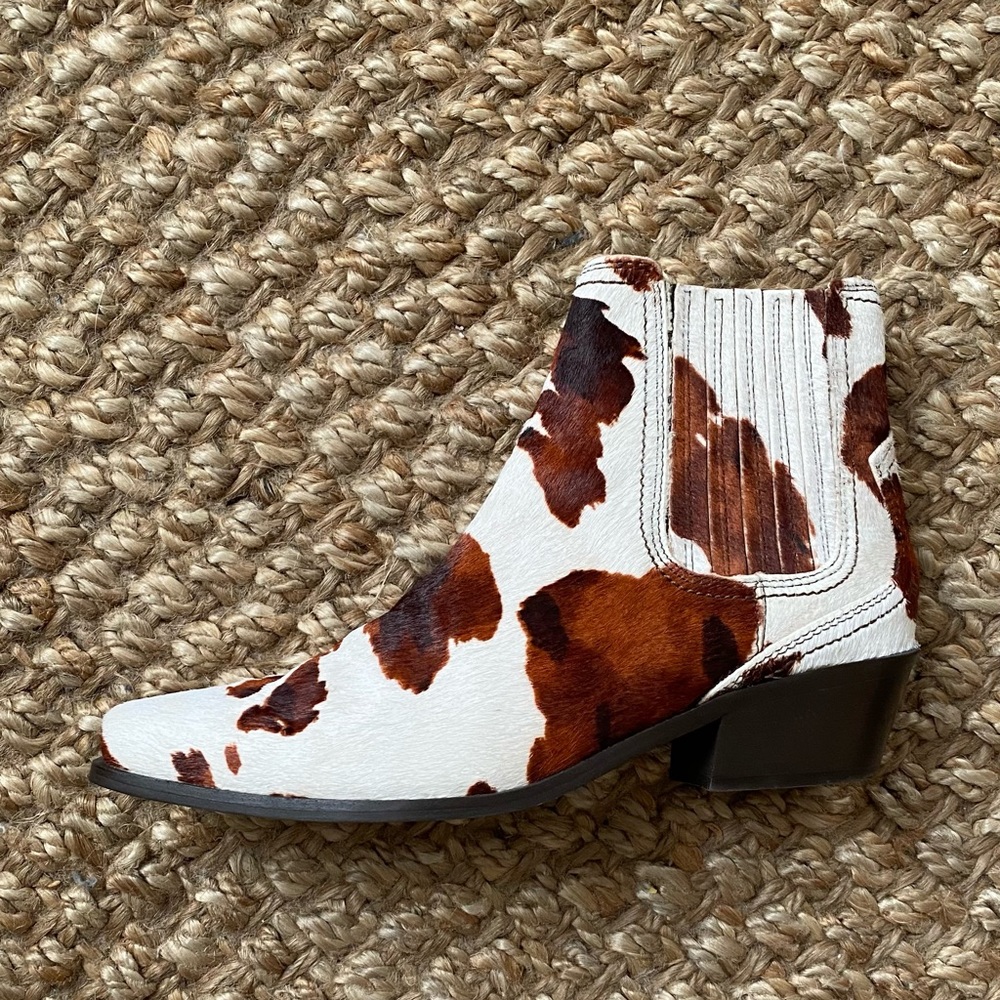Zara size 38 cow print pony fur booties
